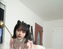 前戏必做项目衣服慢慢脱