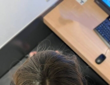 当时我也没有想到她蹲下去就。。。