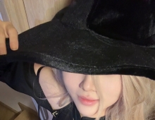 我在她拍照的时候脱裤子