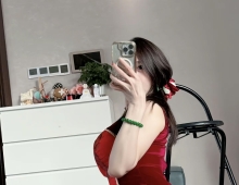 喜欢大红的狼友们可约