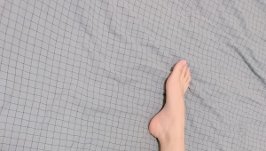 留学生只允许拍脚