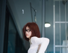 新出道的有点害羞